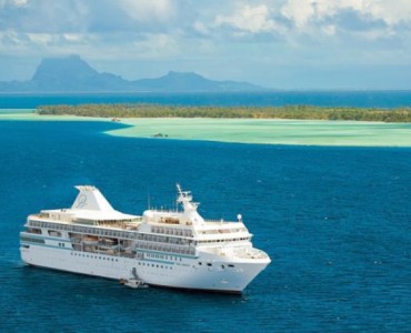 5 Great Reasons to Visit the French Polynesian Island